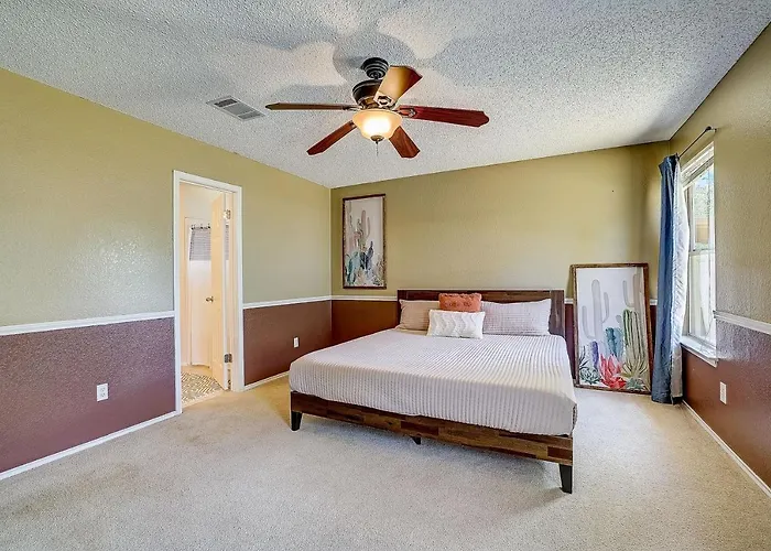Brickhouse Retreat Round Rock
